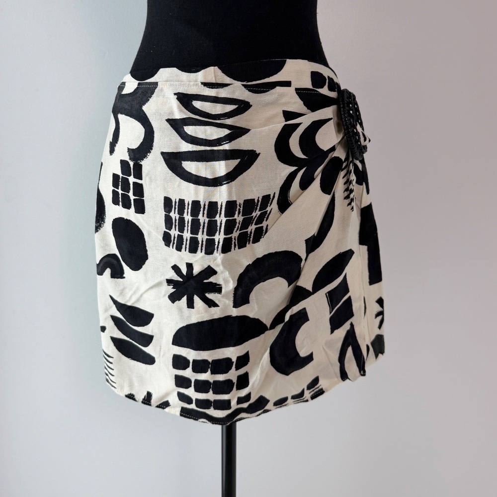 Zara Abstract Wrap Mini Skort Linen Blend Italian European Summer Vacation L - Picture 4 of 8